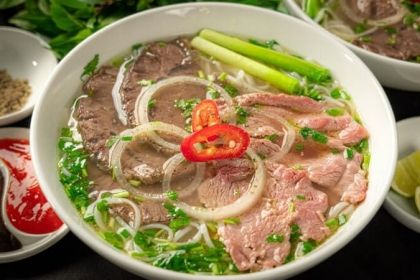 Vietnamese Pho (Phở)