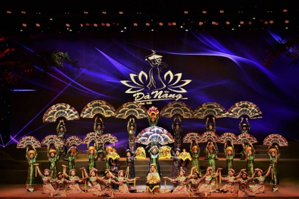 Charming Da Nang Show