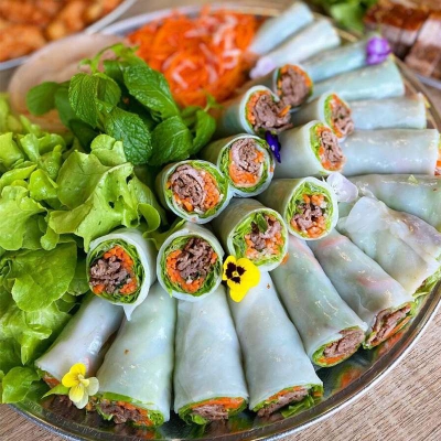 Pho rolls (Phở cuốn)