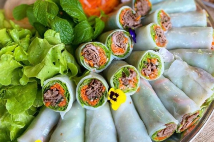 Pho rolls (Phở cuốn)