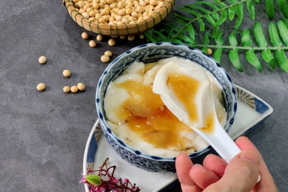 Tofu curd (Đậu hủ)