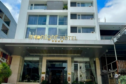 Moonlight Hotel Hue