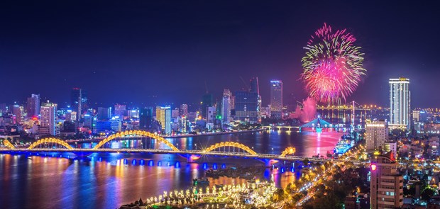 The 2023 Da Nang International Fireworks Festival will be held from June 3 to July 8 hinh anh 1